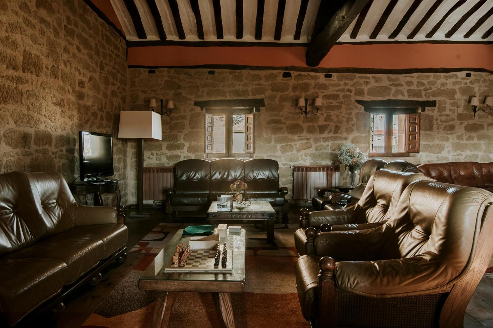 Hospederia Palacio De Casafuerte Zarratón Buitenkant foto