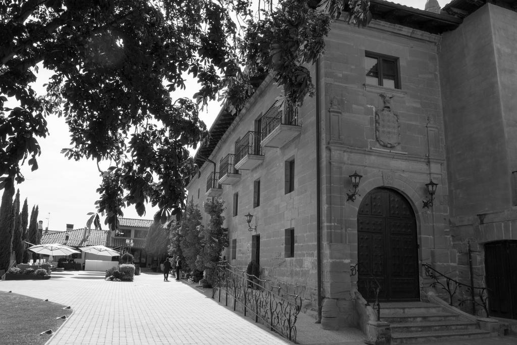 Hospederia Palacio De Casafuerte Zarratón Buitenkant foto